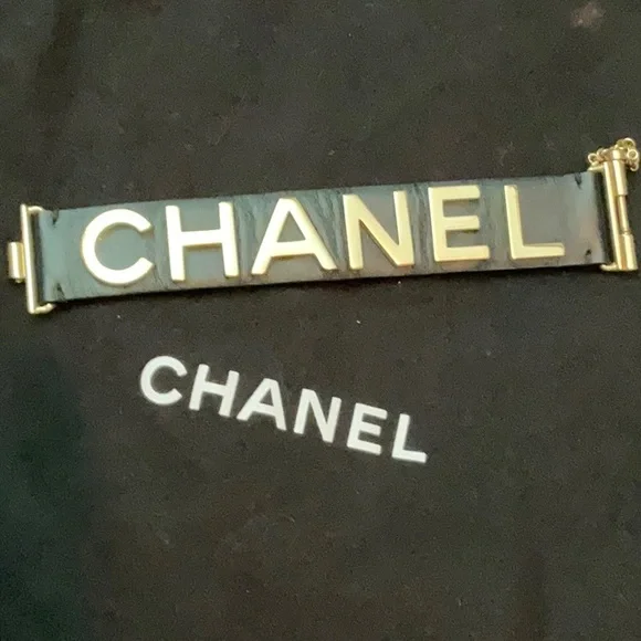 ❌SOLD❌Chanel Calfskin Logo Cuff Bracelet - Picture 3 of 13
